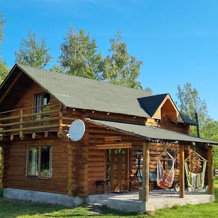 Musketeers Cabin Porumbacu de Sus Eksteriør billede